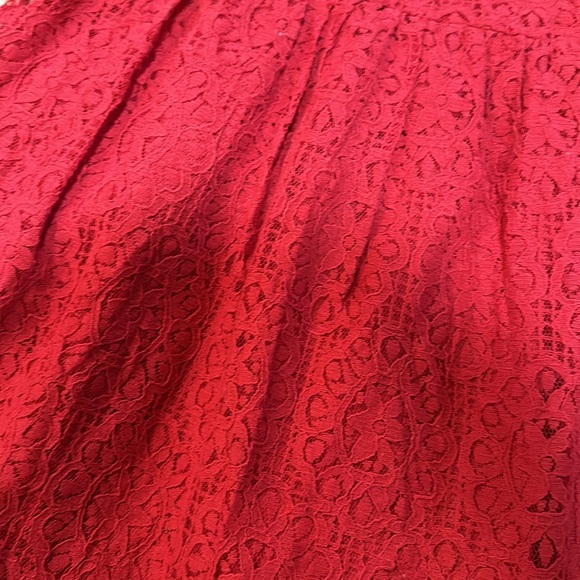 Red dress - Picture 4 of 7